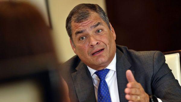 Los abogados del líder ecuatoriano reiteraron que existe una persecución judicial en contra de Rafael Correa
