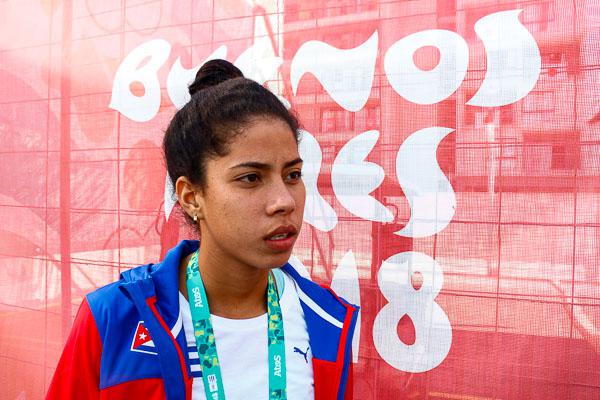 Niuska Figueredo Bringa, de triatlón, conversa cn JIT en la Villa Olímpica a pocas horas de iniciar los III Juegos Olímpicos de la Juventud Buenos Aires 2018, el jueves 4 de octubre de 2018, en Buenos Aires, Argentina. Foto: Calixto N. Llanes/Periódico JIT (Cuba)