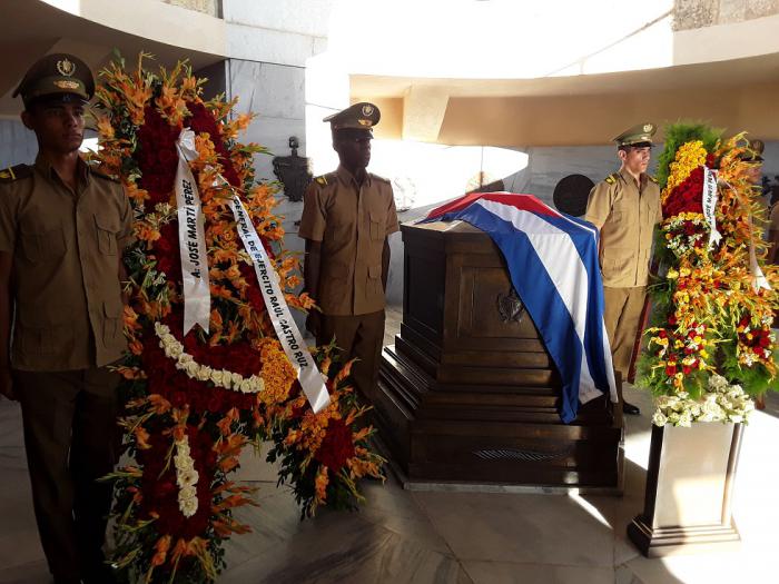 Honor desde Yara hasta la Sierra