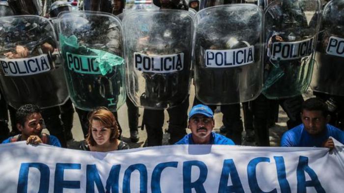 En casi 40 años la democracia se ha instaurado en la mayor parte de Latinoamérica, sin embargo aún presenta desafíos y amenazas 
que no han permitido su consolidación en la región. FOTO: Telesur