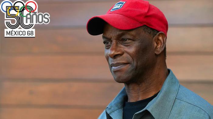 Bob Beamon saltó más de 29 pies en los Juegos Olímpicos de México 1968
