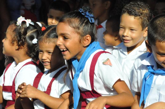  escuelitas públicas