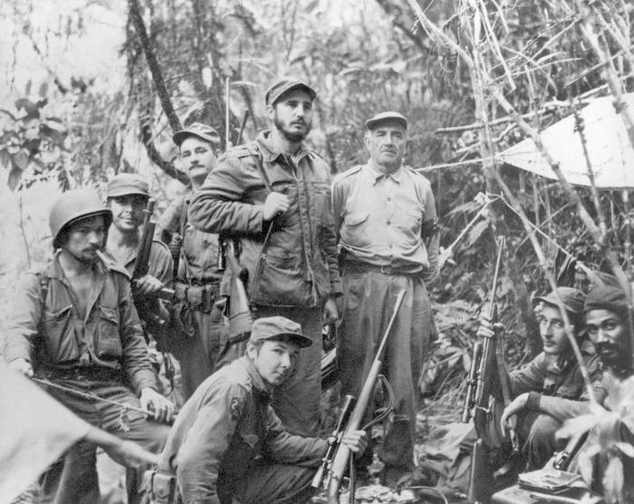 Fidel en la Sierra Maestra

Fid18008