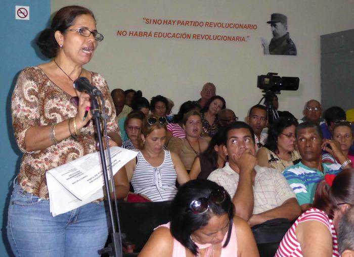 La futura Constitución se construye con el aporte de todo el pueblo. 