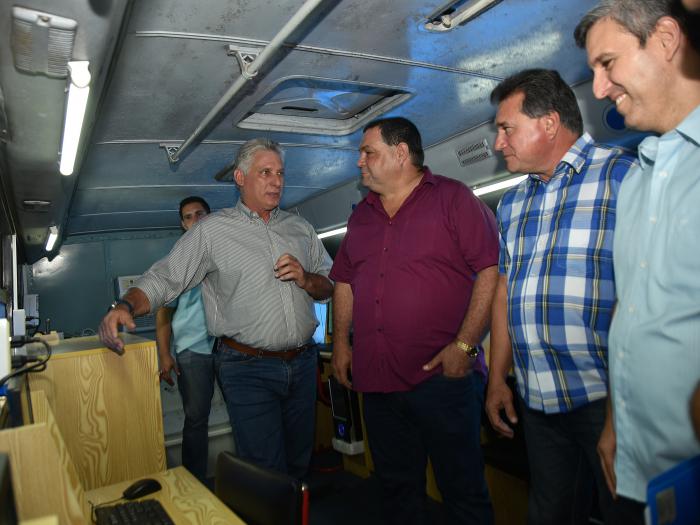 El Joven Club de computación móvil en el verano recorrió 19 comunidades rurales de todos los municipios avileños.