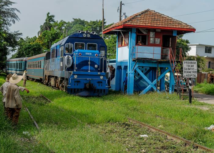 Mejoras en el Ferrocarril cubano, Lìnea Sur, Terminal 19 de Abril, Tulipàn