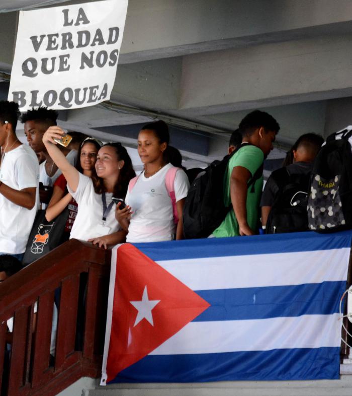 Cuba contra el Bloqueo en la Universidad CUJAE