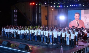 Estudios Revolución.
