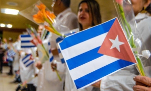 Más Médicos bandera cubana