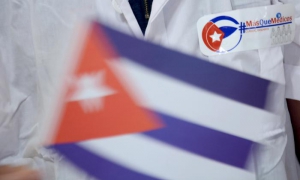 regresan médicos de brásil