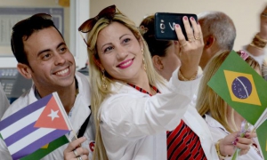 regresan médicos de brásil