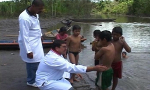Labor de médicos cubanos en Bolivia.