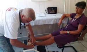 Solo el doctor Pablo Marrero pudo atender a Creoza da Silva, quien sufrió una le