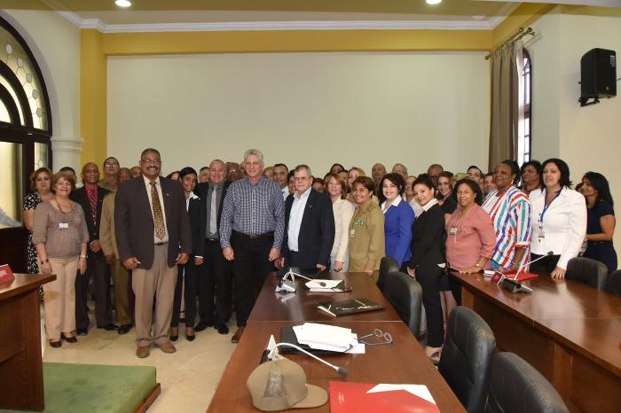 Visitó Díaz-Canel órganos del sistema de justicia cubanos