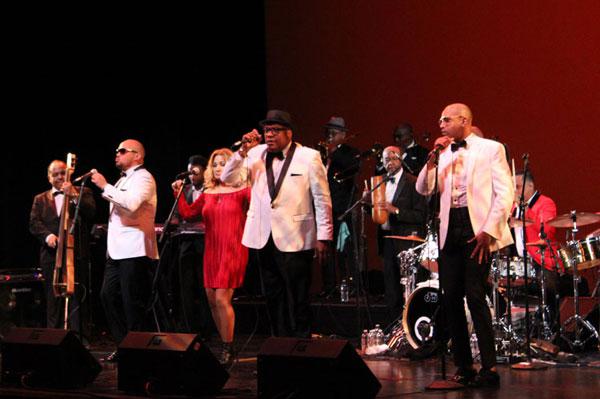 La orquesta Formell y Los Van Van está nominada en la categoría Mejor Álbum Tropical con el disco Legado (Egrem, 2017), en el que sus integrantes rinden homenaje al fundador de la agrupación, Juan Formell.