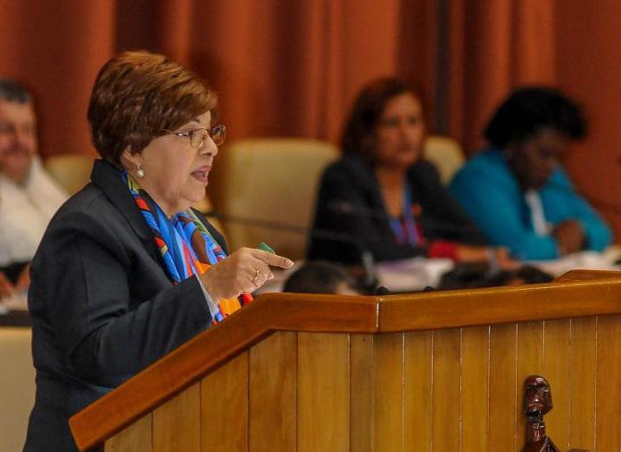 Lina Pedraza Rodríguez, ministra de Finanzas y Precios, presentó el proyecto de ley del Presupuesto del Estado para el 2019.