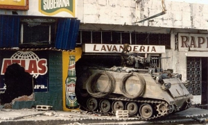 Invasión de EE.UU. a Pánama en 1989. 
