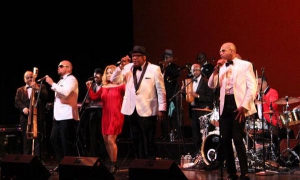 La orquesta Formell y Los Van Van está nominada en la categoría Mejor Álbum Trop