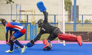 tope hockey sobre cesped