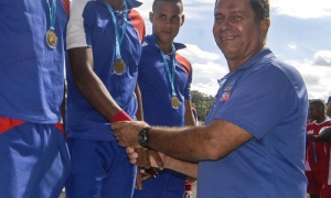 tope hockey sobre cesped