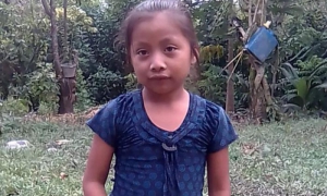La niña Jakelín solo tenía siete años de edad. 