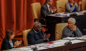 Una gestión de Gobierno conectada  con los desafíos del país