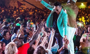 Maykel Blanco y su Salsa Mayor harán bailar a todos los habaneros. 