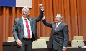 Raúl y Díaz-Canel