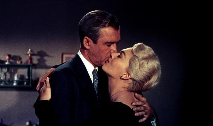 Kim Novak y James Stewart en Vértigo.
