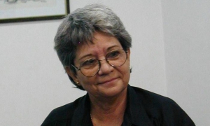 Mirta Yáñez Quiñoa el Premio Nacional de Literatura 2018.