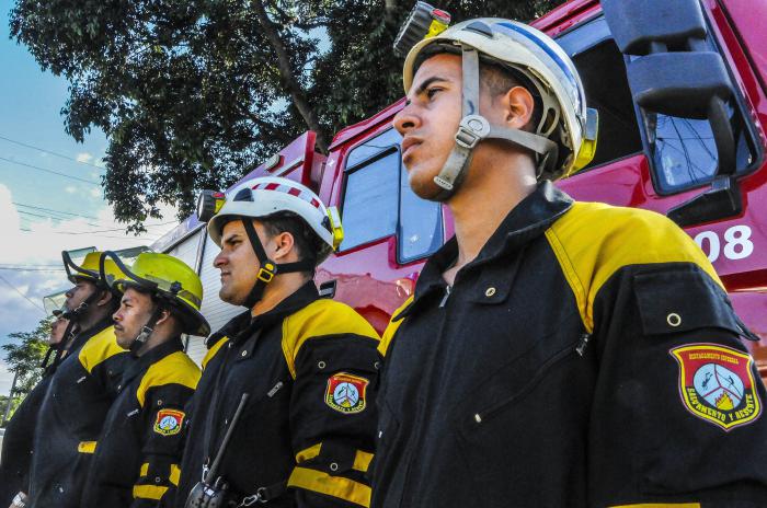 La noche del tornado, en 2019, los bomberos no esperaron al llamado para incorporarse a sus puestos. 