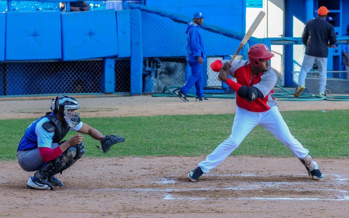 Entrenamiento del equipo Los leñadores de las Tunas para partir a la Serie del caribe,