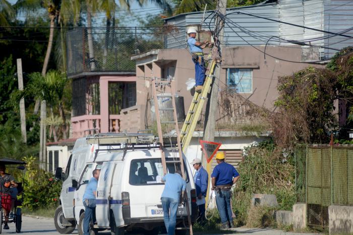 Tornado en la capital Recuperación ETCSA