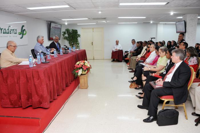 Presidente cubano encabeza balance del Ministerio de Justicia