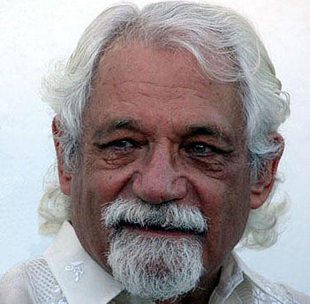 Pablo Armando Fernandez
Fotio: Pastor Batista Valdes
PaFe0023