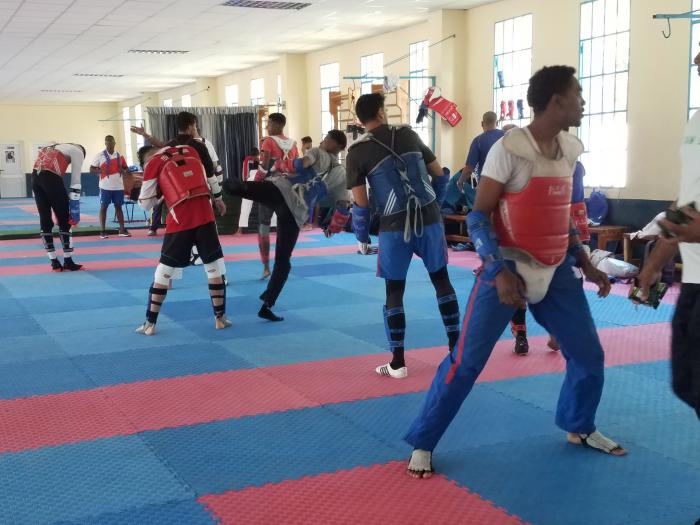 Los entrenamientos se intensifican en la Escuela Nacional de Alto Rendimiento. 