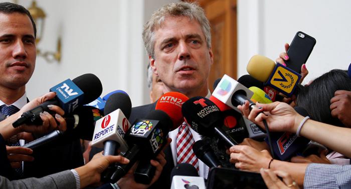 Venezuela declara persona no grata al embajador de Alemania.