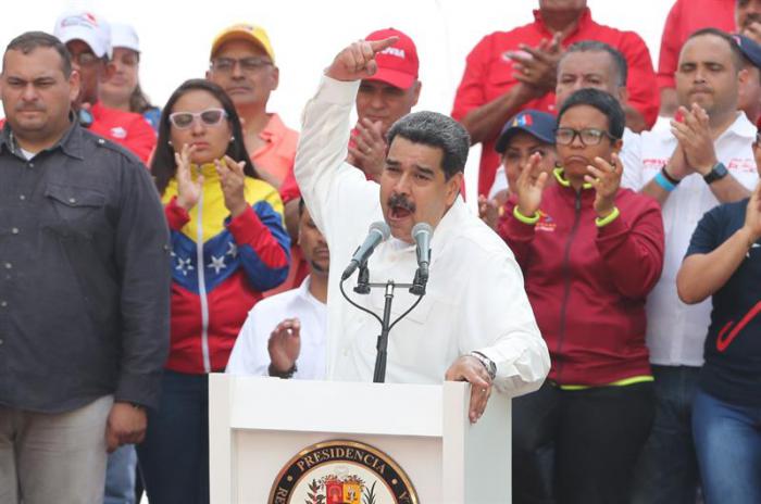 El presidente de Venezuela ha denunciado el uso de tecnología de alta precisión en la «guerra eléctrica» que ha dejado a gran parte del país sin suministro de energía.