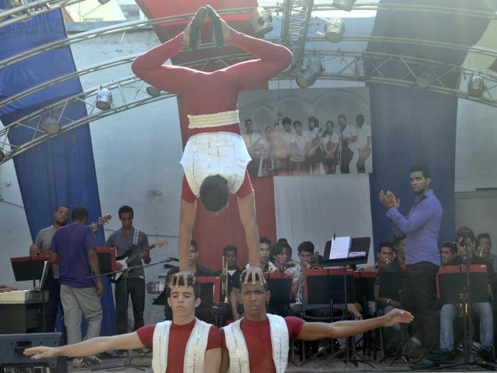 Los jóvenes artistas cubanos son orgullo de la Escuela Nacional de Circo.