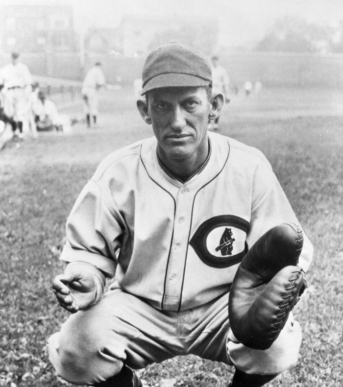 Miguel Angel Gonzalez of the Chicago Cubs