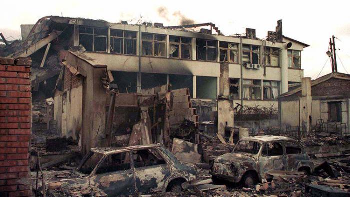ANCILLERÍA RUSA RECUERDA LOS 20 AÑOS DE LOS ATAQUES A YUGOSLAVIA.
