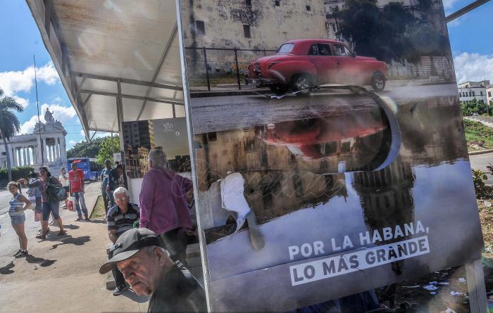Vandalismo en la Parada de G y 29, Vedado