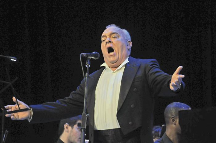 Ulises Aquino interpreta a Lecuona