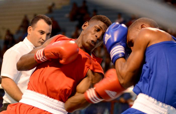 Boxeo torneo playa giron 57 anv 64 KG Andy Cruz vs Randy Tamayo