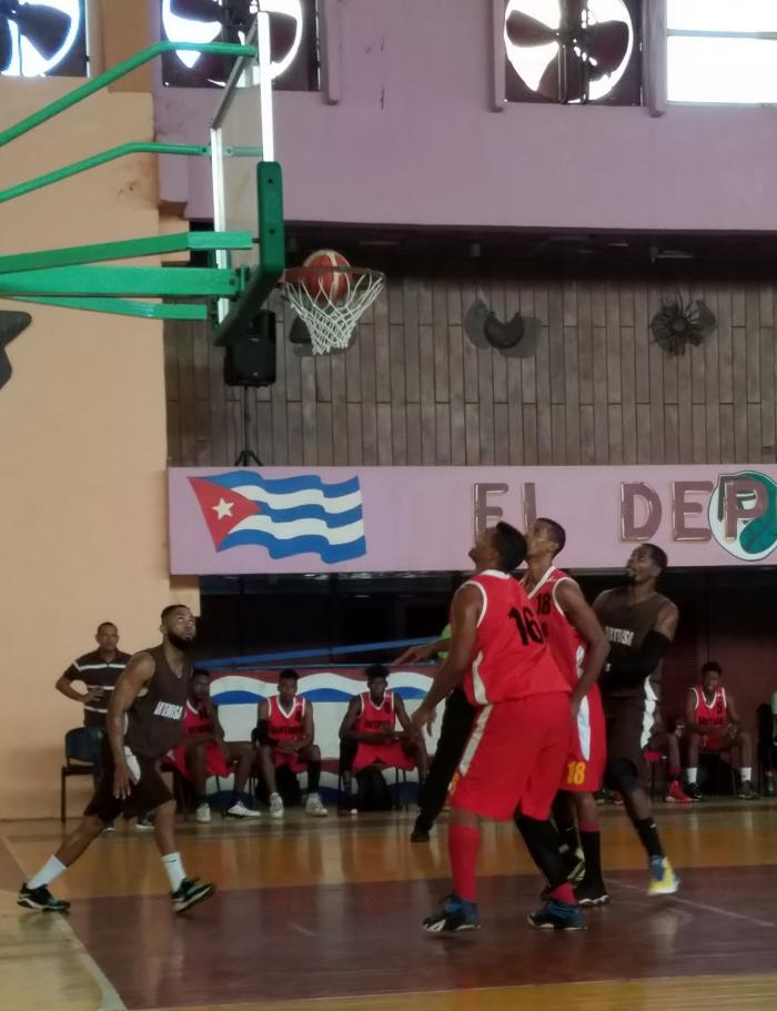 Artemisa y Santiago de Cuba protagonizarán uno de los play off en el sector masculino.