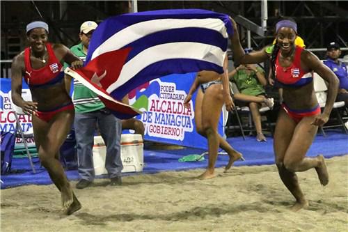 Las cubanas festejan su tercer triunfo consecutivo en el Circuito. Foto: Norceca