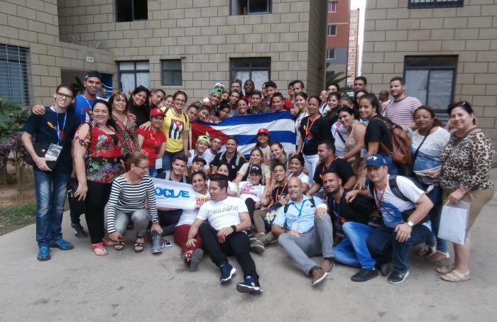 Delegados al 18vo. Clae comparten con colaboradores cubanos en Venezuela. 