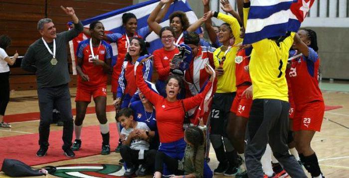 Las cubanas no tuvieron rivales en el evento. Foto: federación mexicana de balonmano