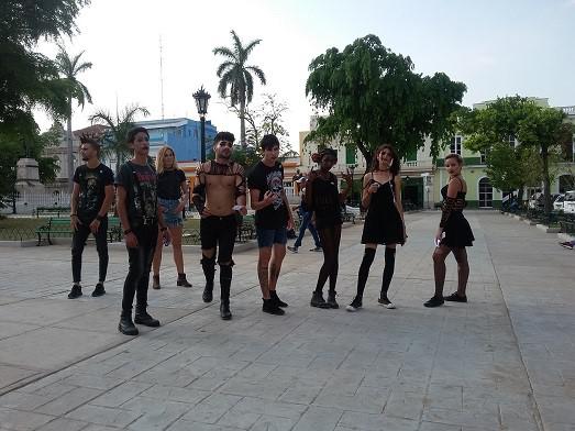 Los modelos de la Academia Planeta Moda realizaron intervenciones en distintos puntos de la ciudad.
