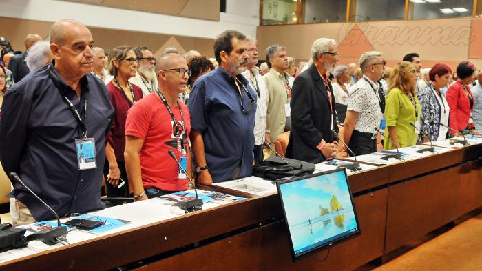 IX Congreso del UNEAC en el Palacio de Convenciones, Inauguración, Presidido Por Miguel Barnet, Presidente de la UNEAC, Esteban Lazo, Presidente de la Asamblea Nacional de Cuba, Victor Gaute, Miembro del Secretariado del CC PCC y otros dirigentes y personalidades